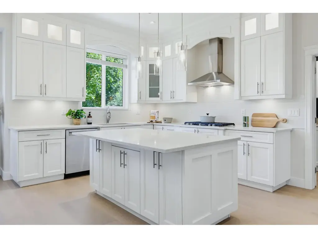8100 209a Street, Langley