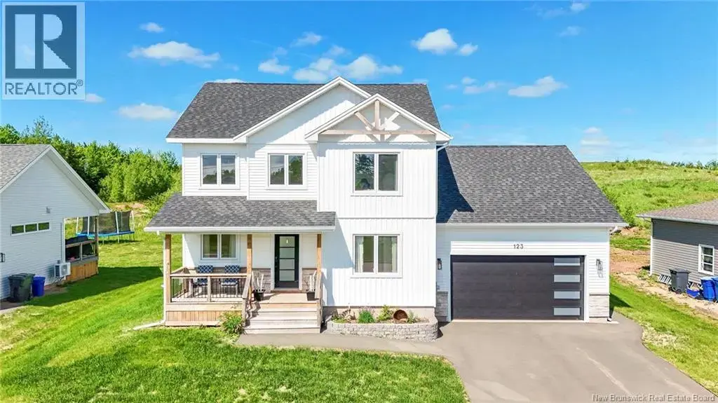 123 King's Bridge Boulevard, Moncton