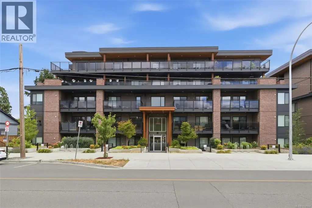 202 135 Haliburton St, Nanaimo