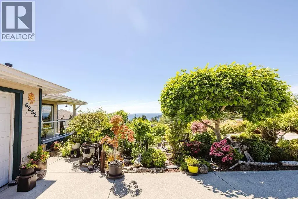 6252 Baillie Road, Sechelt