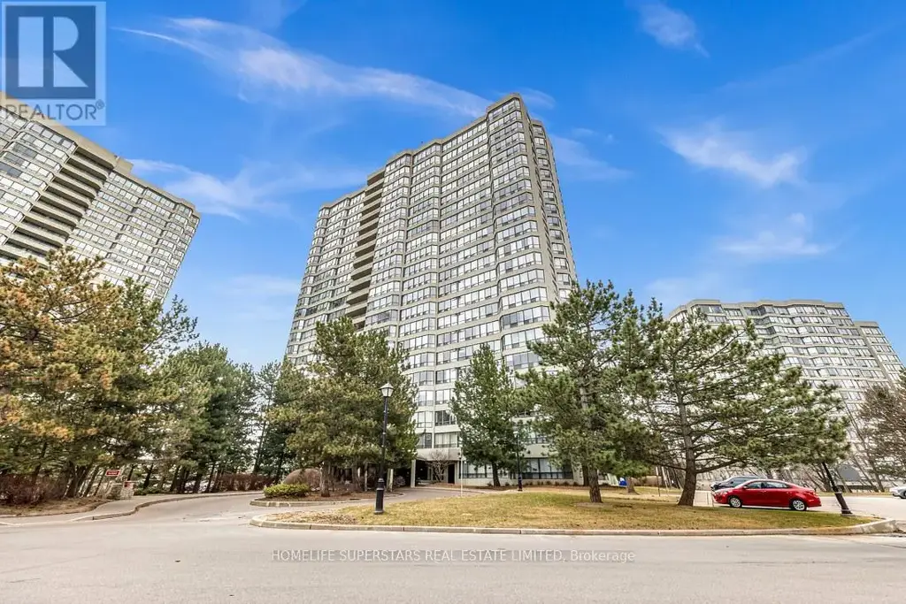 907 - 24 Hanover Road, Brampton (Queen Street Corridor)