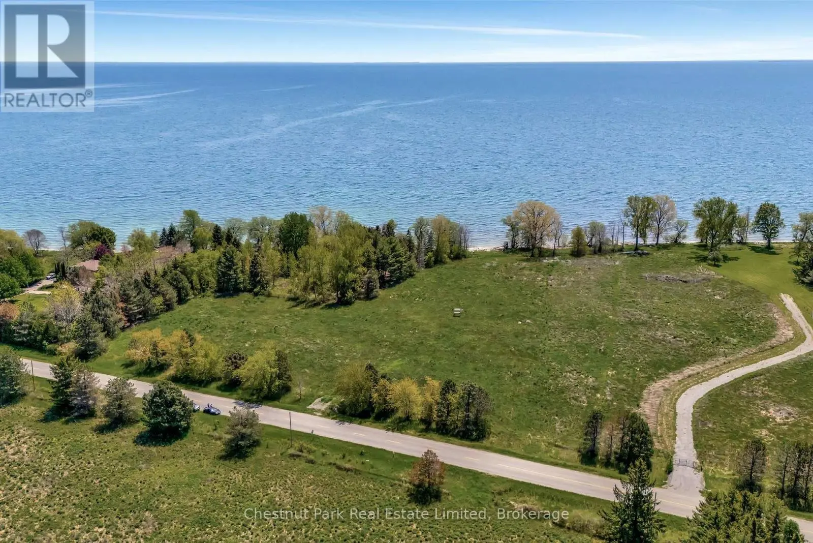 4778 County Road 8, Prince Edward County (North Marysburg Ward)