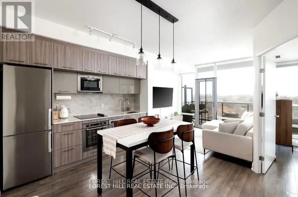 701 - 4800 Highway 7 Road, Vaughan (East Woodbridge)
