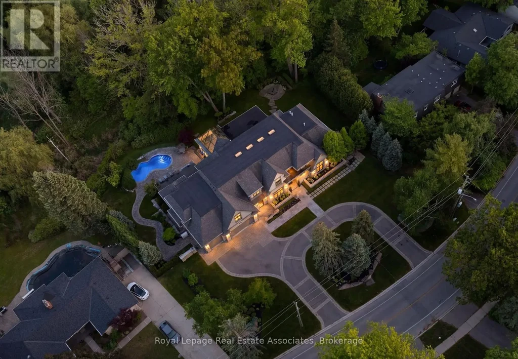1412 Birchwood Drive, Mississauga (Lorne Park)