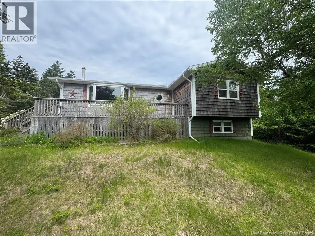 208 Whistle Road, Grand Manan