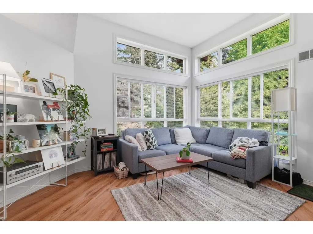 309 15342 20 Avenue, Surrey