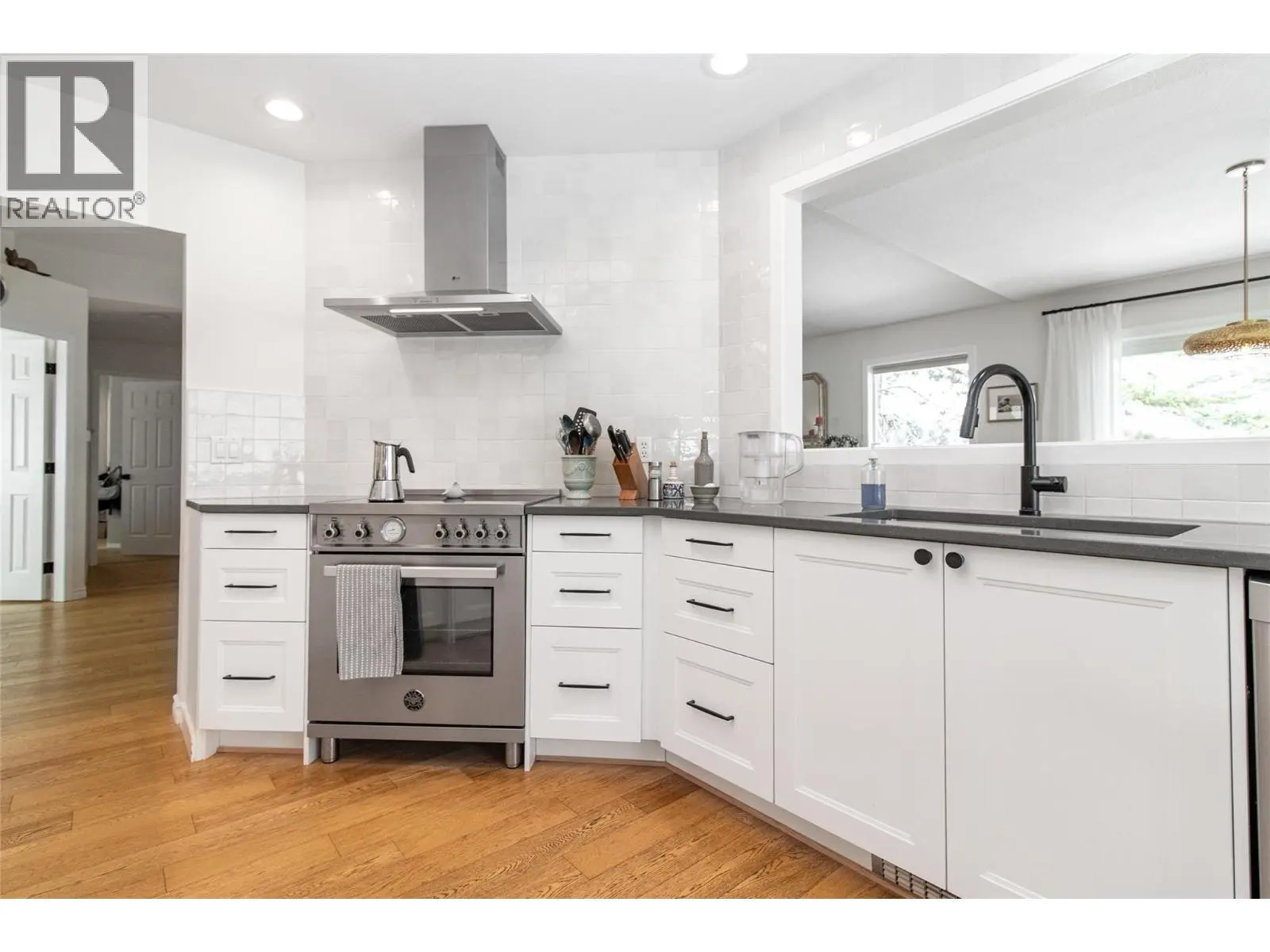 621 Cassiar Road. Kelowna, British Columbia