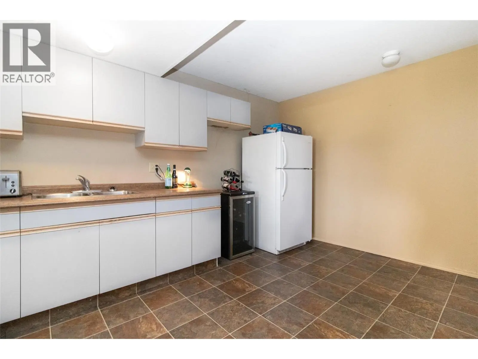 621 Cassiar Road. Kelowna, British Columbia