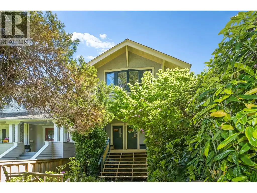 3422 - 3424 W 2nd Avenue, Vancouver