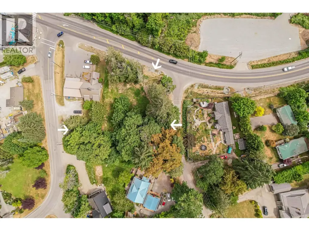2 Drake Road, Salt Spring Island
