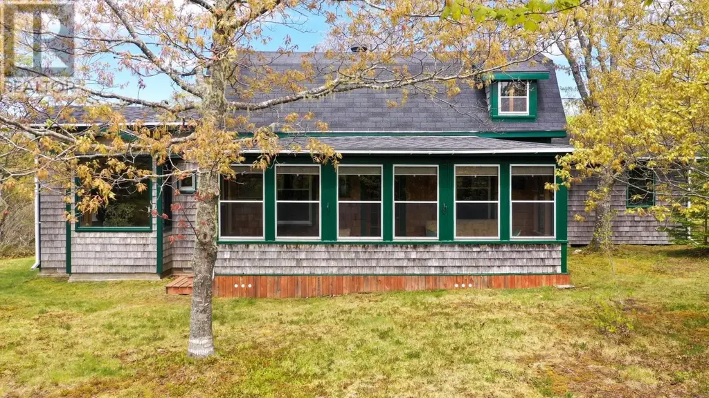 952 Port Latour Road, Thomasville