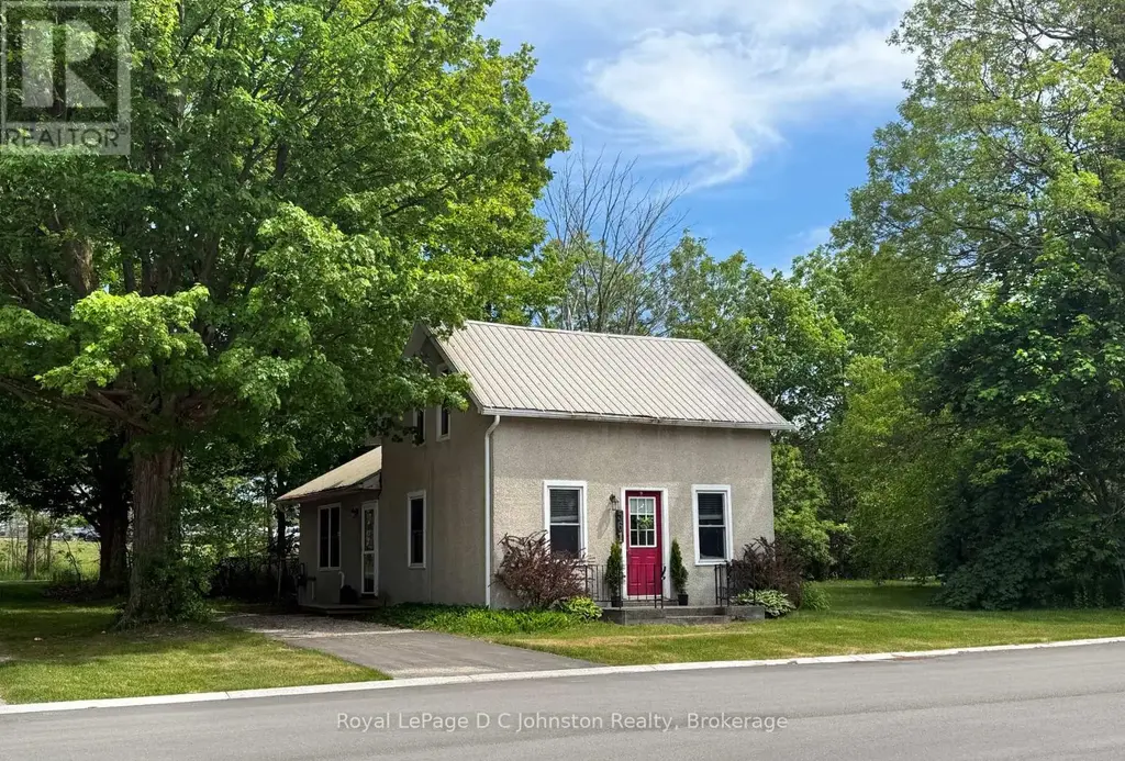 561 Wellington Street, Saugeen Shores