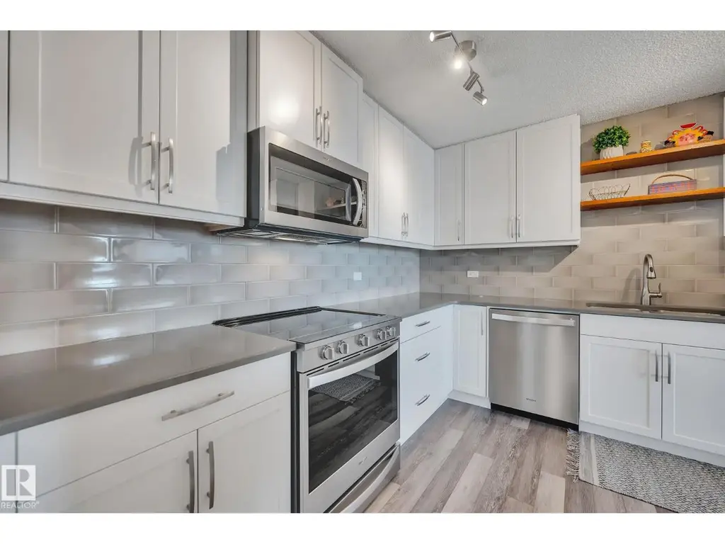 #2202 9923 103 St Nw, Edmonton