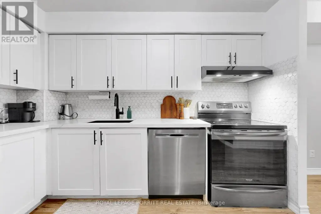 927 - 3888 Duke Of York Boulevard, Mississauga (City Centre)
