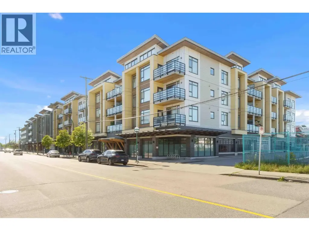 221 5248 Grimmer Street, Burnaby