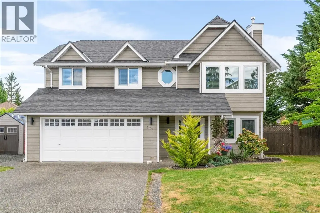 672 Foster Dr, Parksville