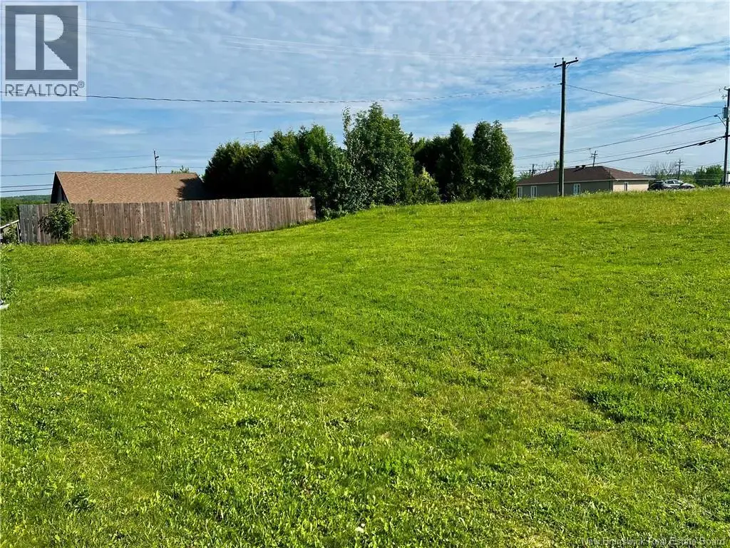 326 Broadway Boulevard, Grand Falls