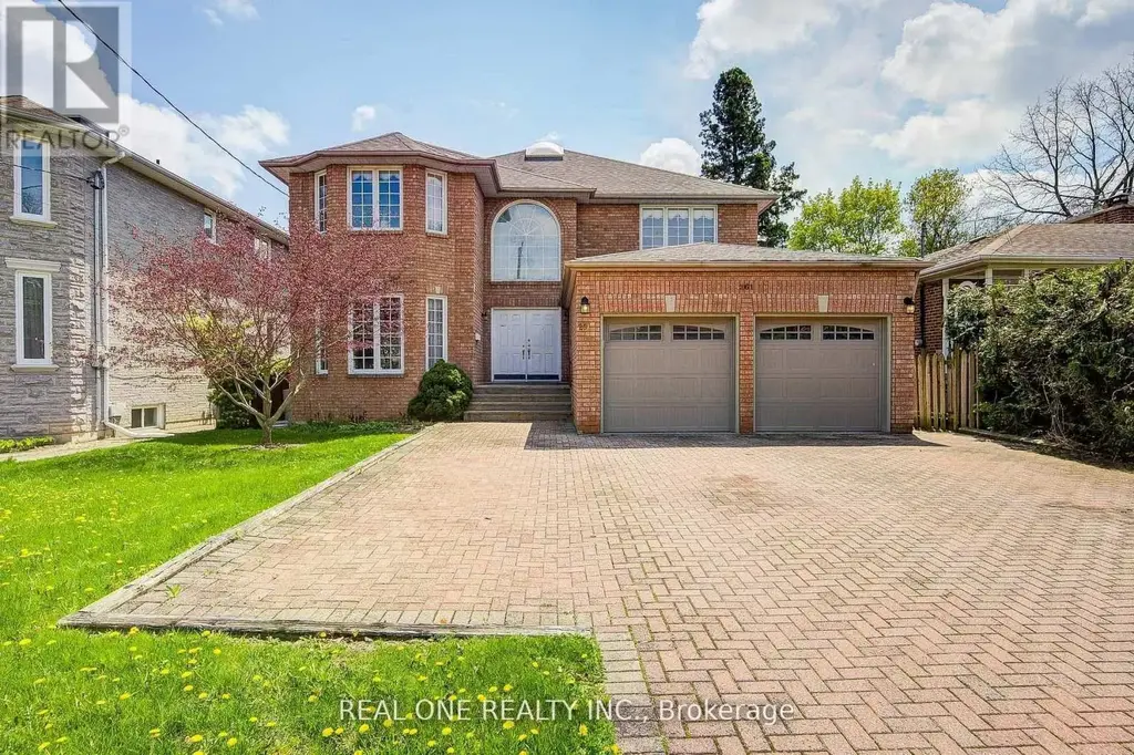 261 Mckee Avenue, Toronto (Willowdale East)