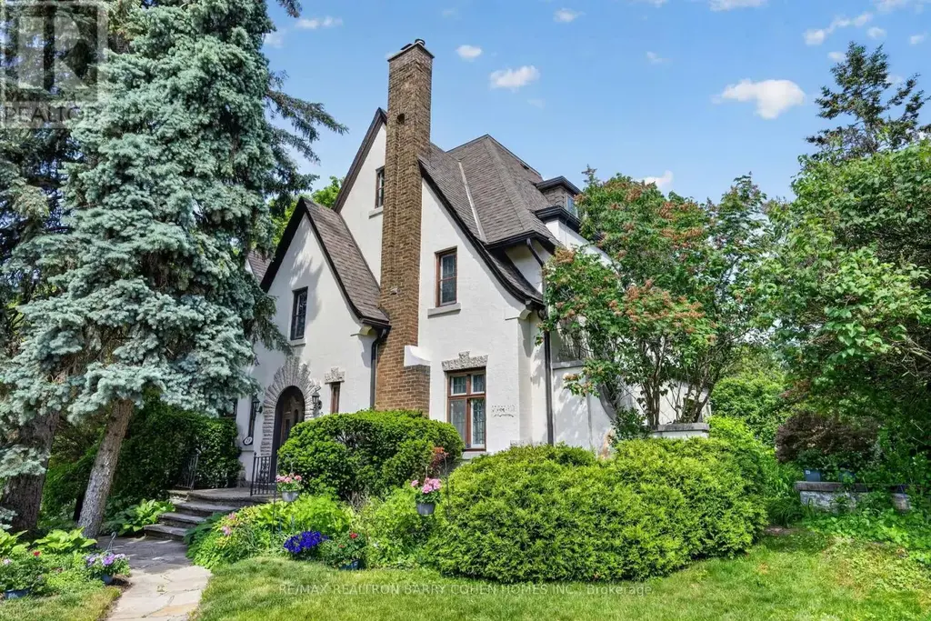 29 Strathgowan Crescent, Toronto (Lawrence Park South)