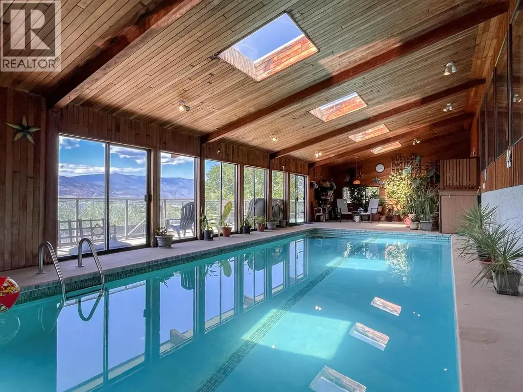4610 37th Street, Osoyoos