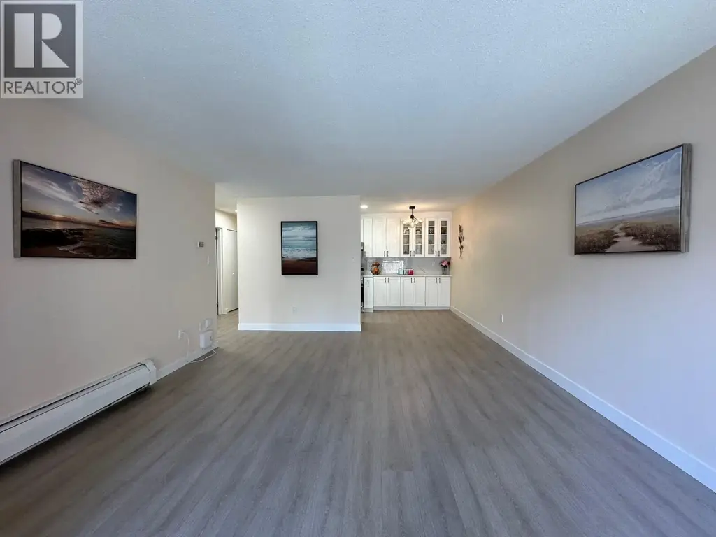 401 4941 Lougheed Highway, Burnaby