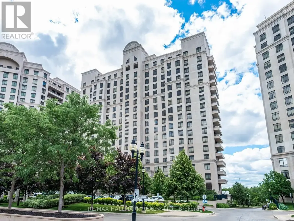 303 - 9245 Jane Street, Vaughan (Maple)
