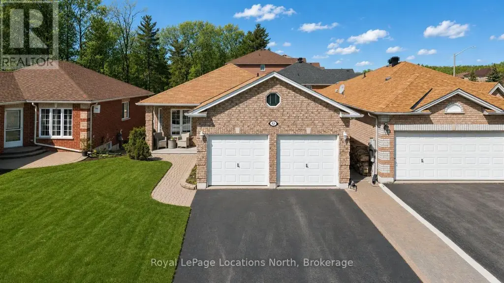 83 White Elm Road, Barrie (Holly)