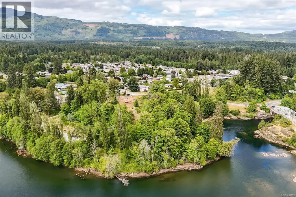 5350 Falls St, Port Alberni