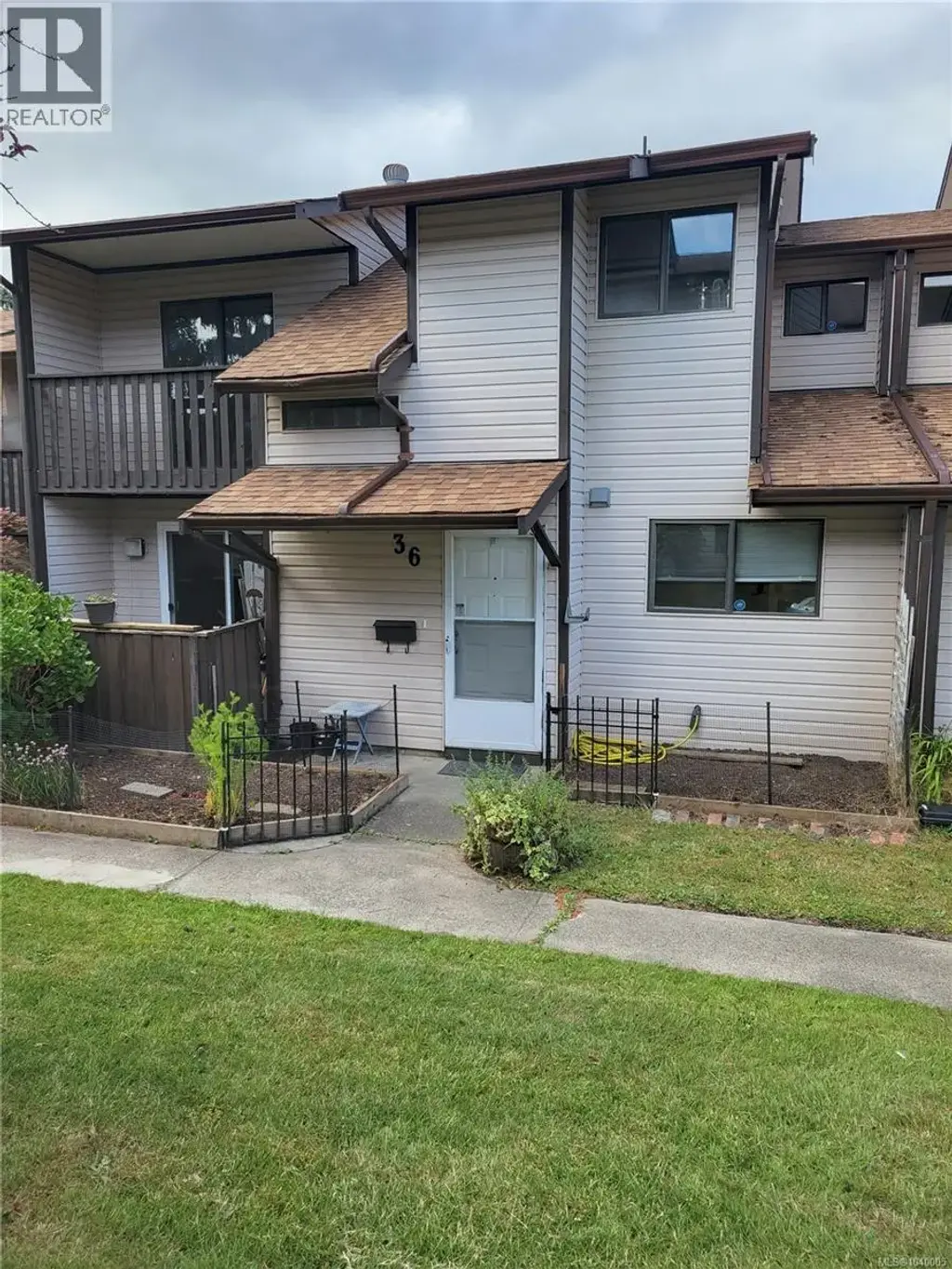 36 1506 Admirals Rd, View Royal