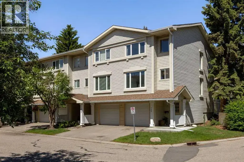 723 Queenston Terrace Se, Calgary