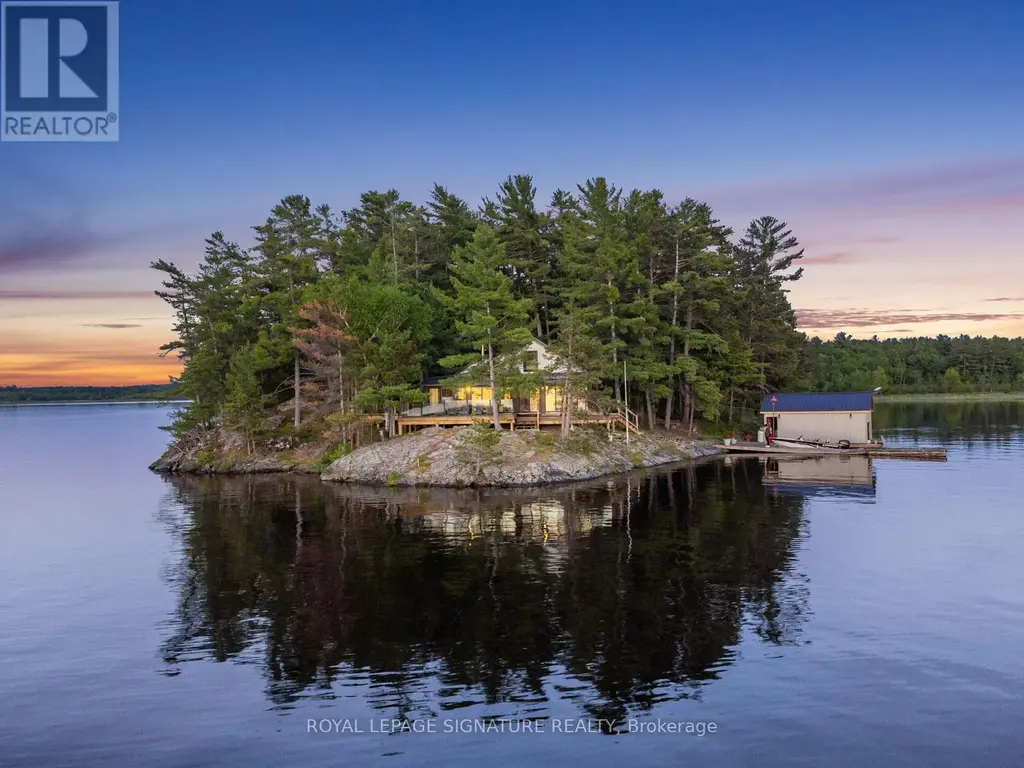 2 Dad's Rest Island, Nipissing