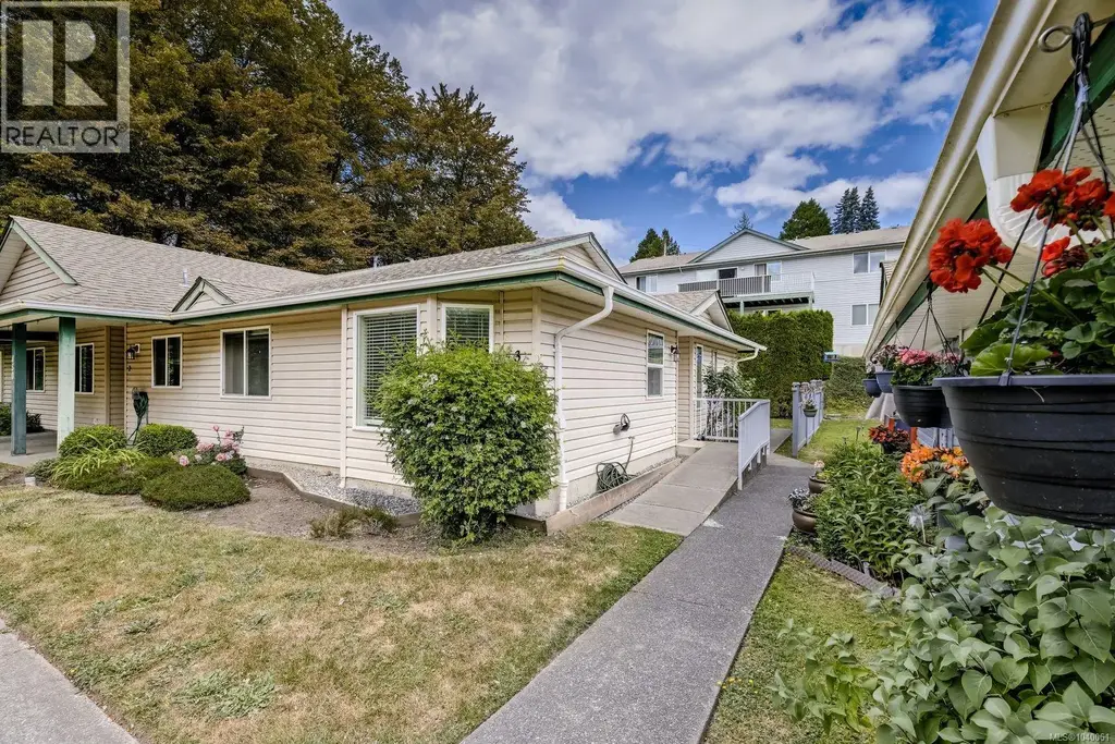 3 450 Gail Pl, Nanaimo