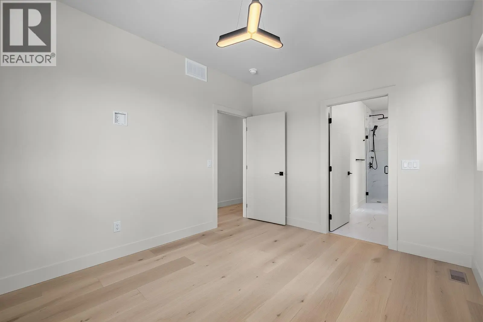 4495 Walker Road Unit# 1. Kelowna, British Columbia