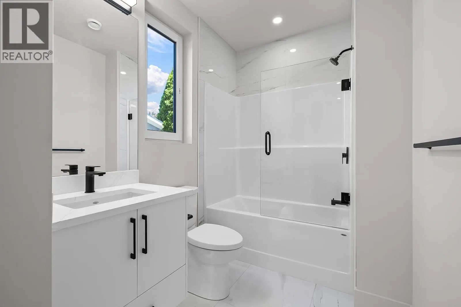 4495 Walker Road Unit# 1. Kelowna, British Columbia