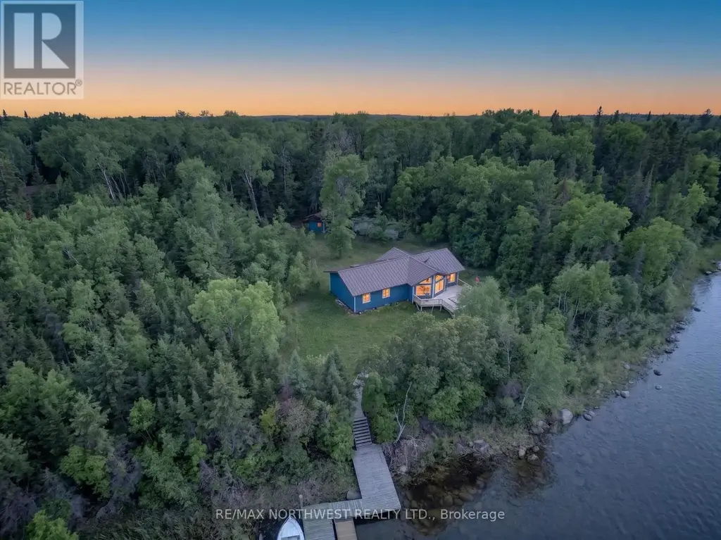 2747 Moore Bay, Sioux Narrows-Nestor Falls (TB-523)