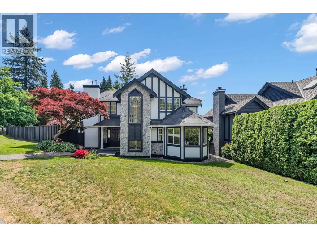 111 Sandringham Crescent, North Vancouver