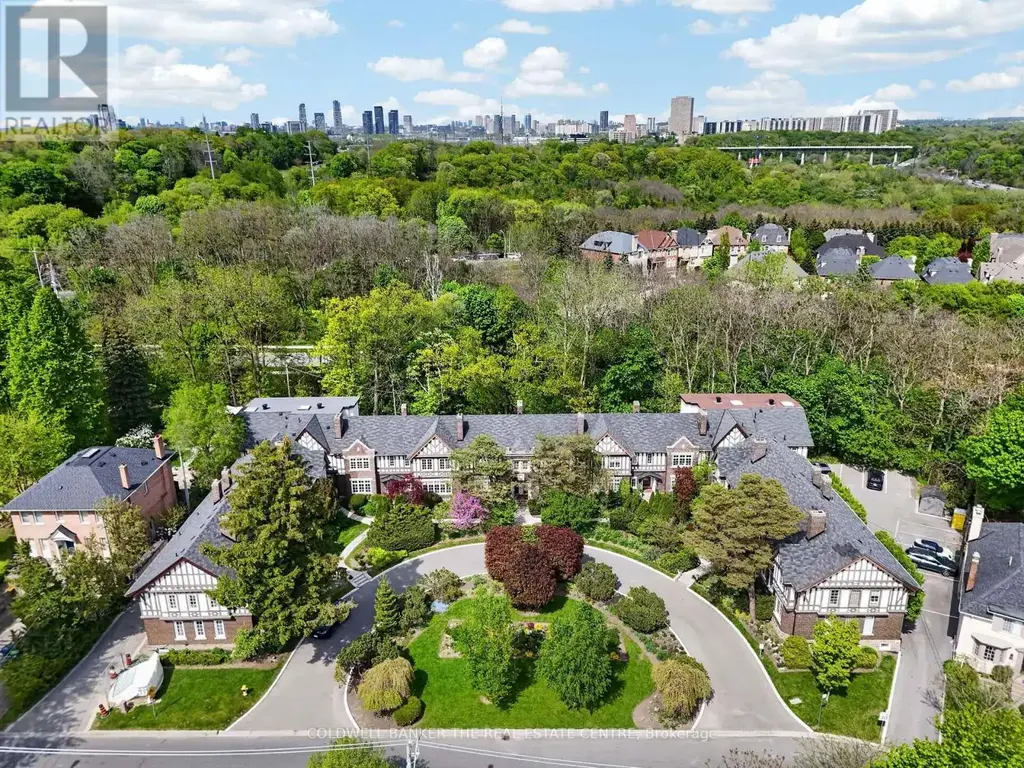 B - 93b Douglas Crescent, Toronto (Leaside)