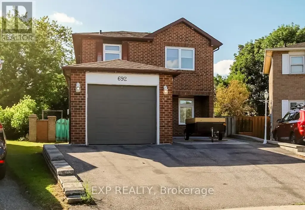692 Sultana Square, Pickering (Amberlea)