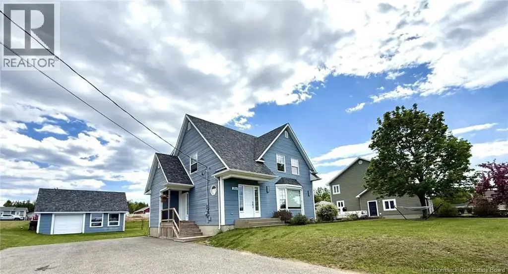 256 Rue Foulem, Caraquet