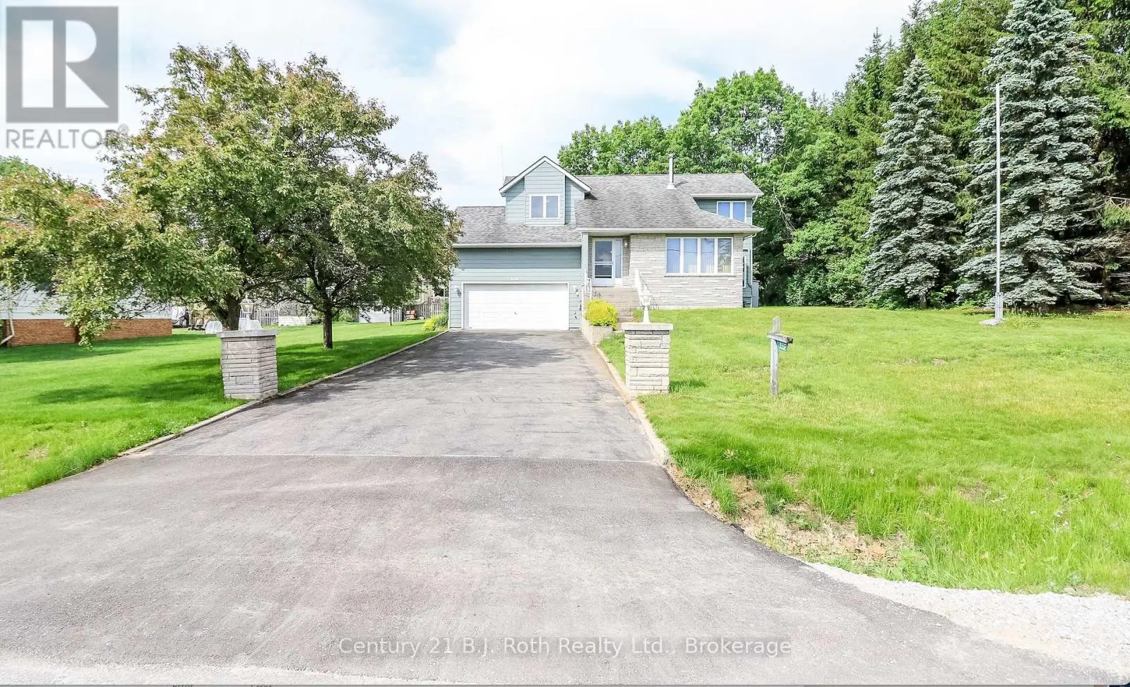 3332 Grayshott Drive, Severn (West Shore)