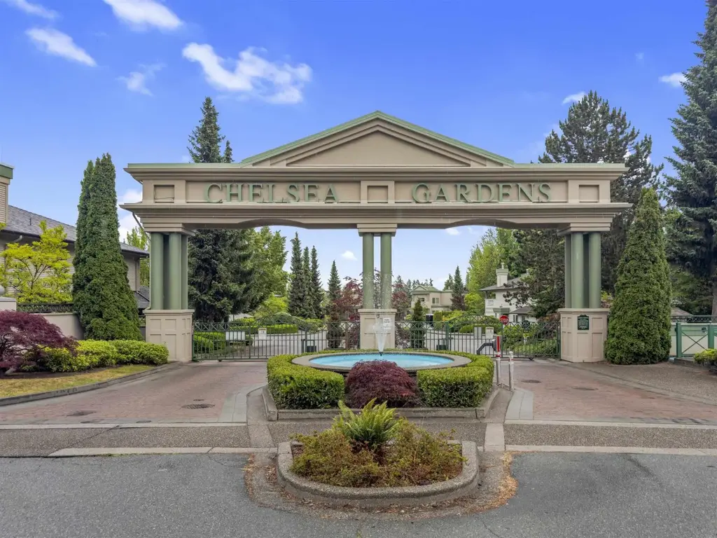 325 13880 70 Avenue, Surrey