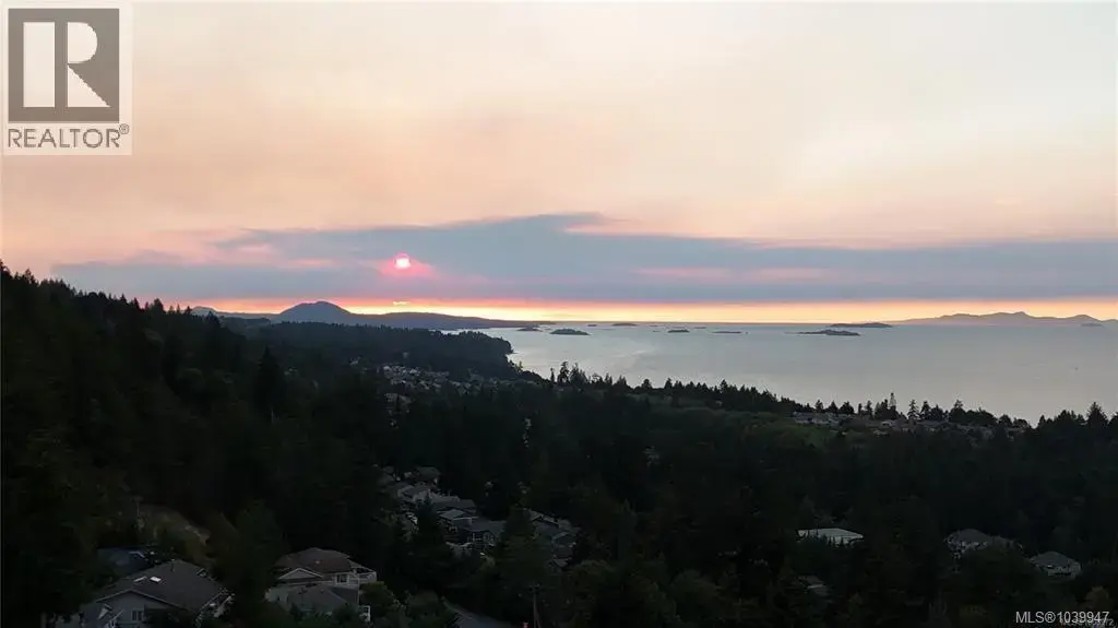 4734 Laguna Way, Nanaimo