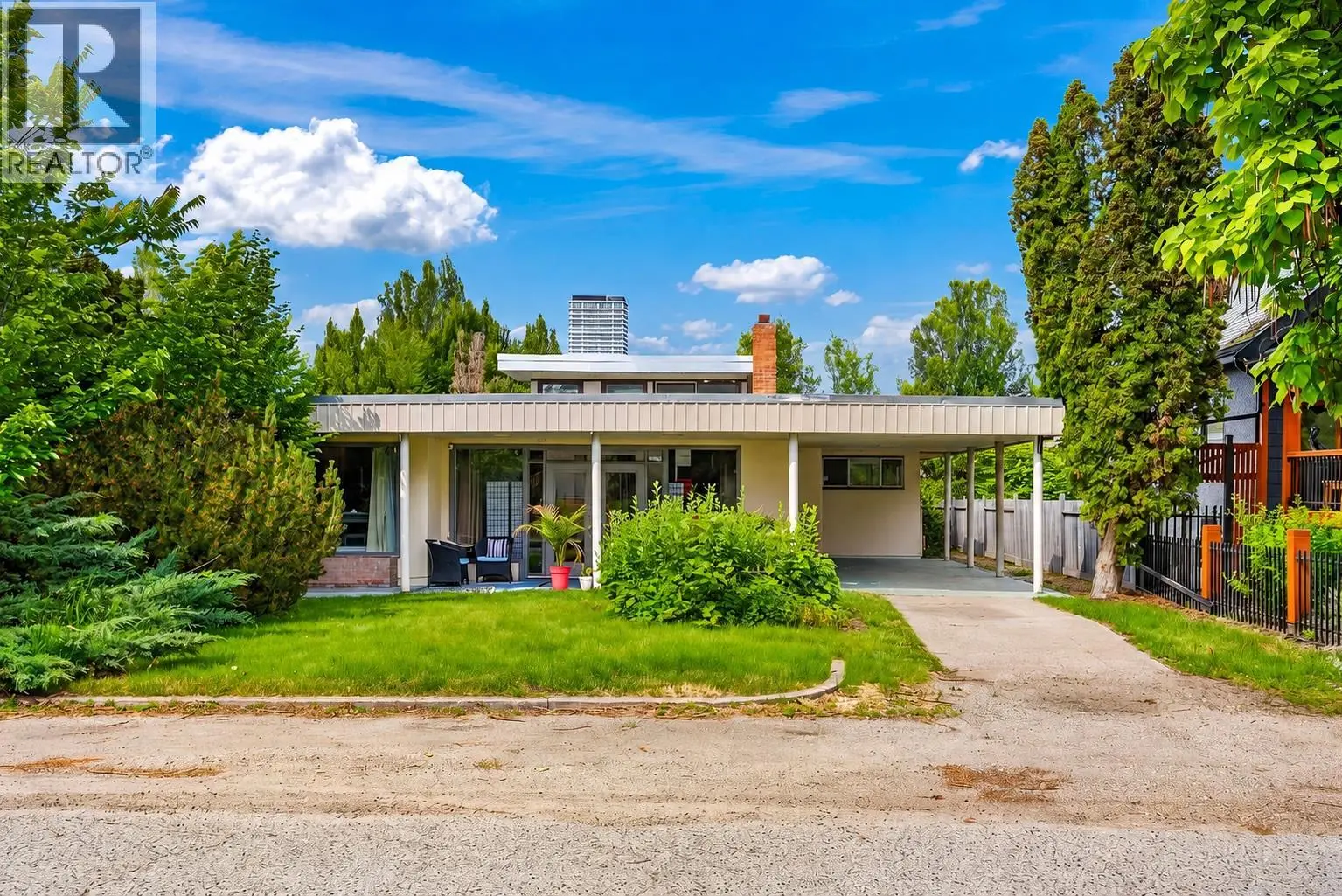 348 Burne Avenue. Kelowna, British Columbia