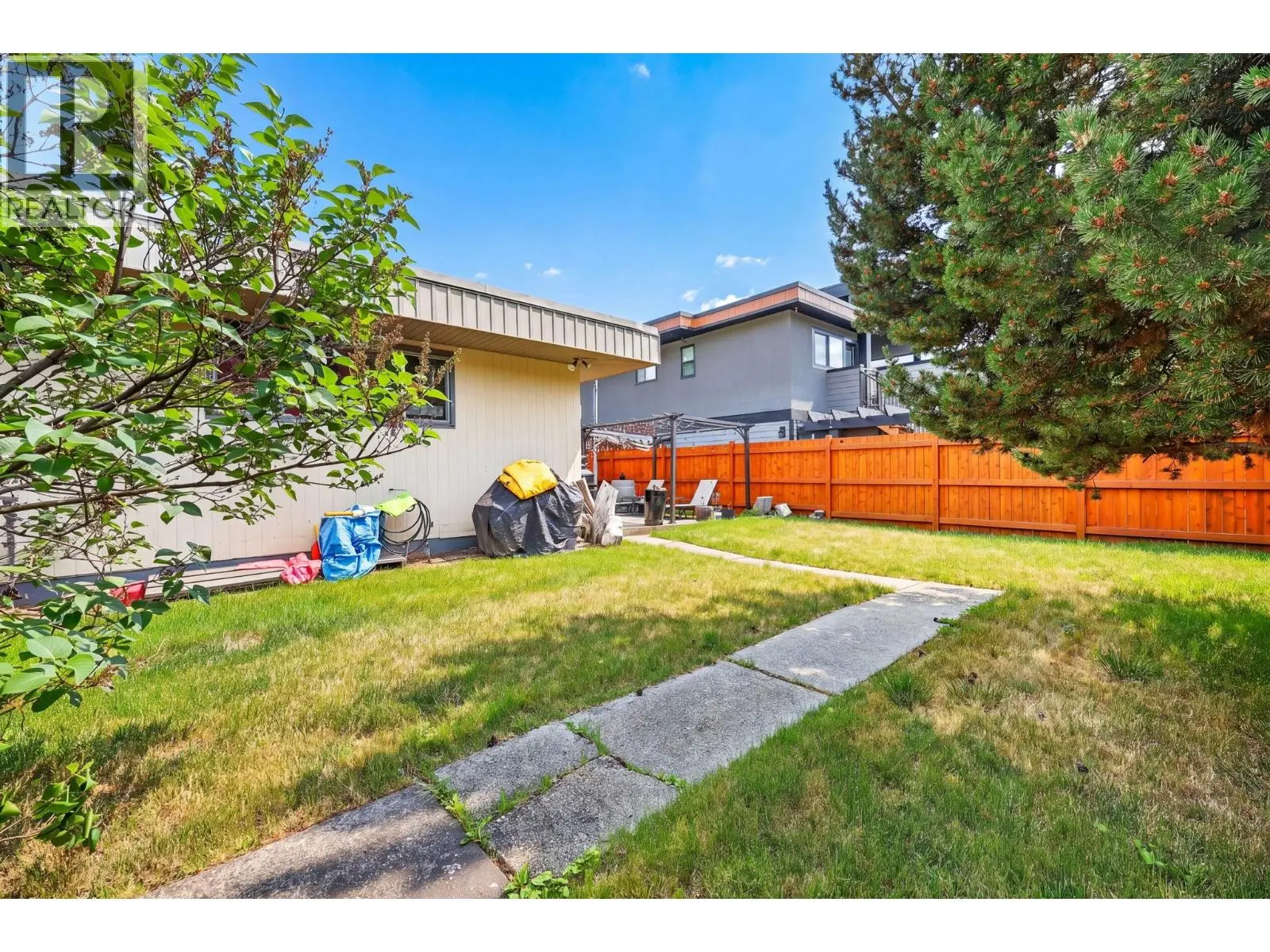 348 Burne Avenue. Kelowna, British Columbia