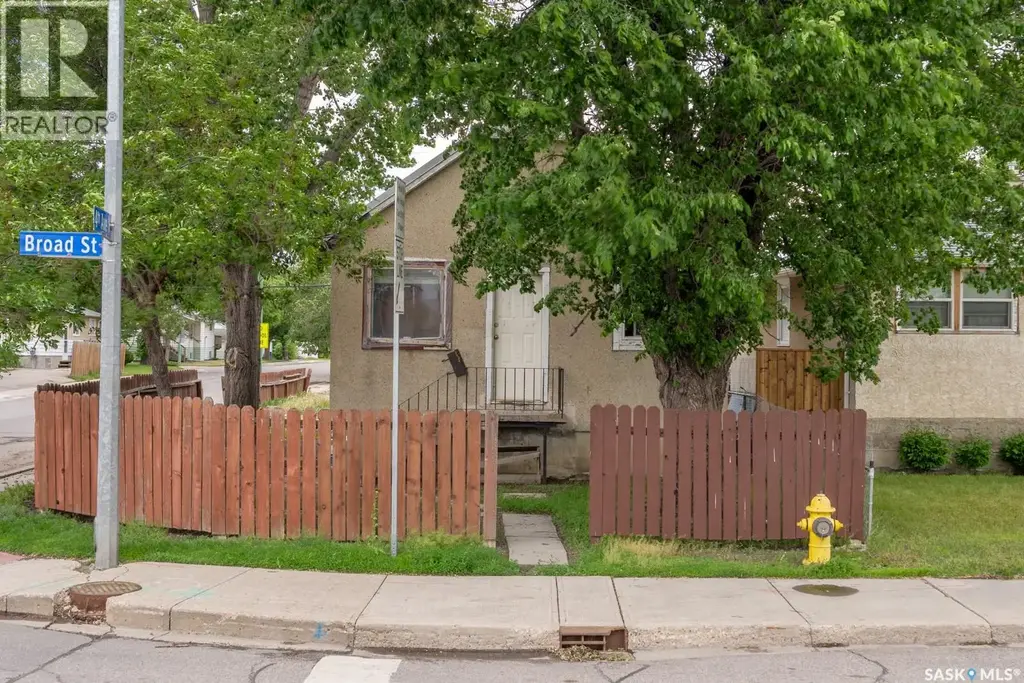 201 Broad Street, Regina