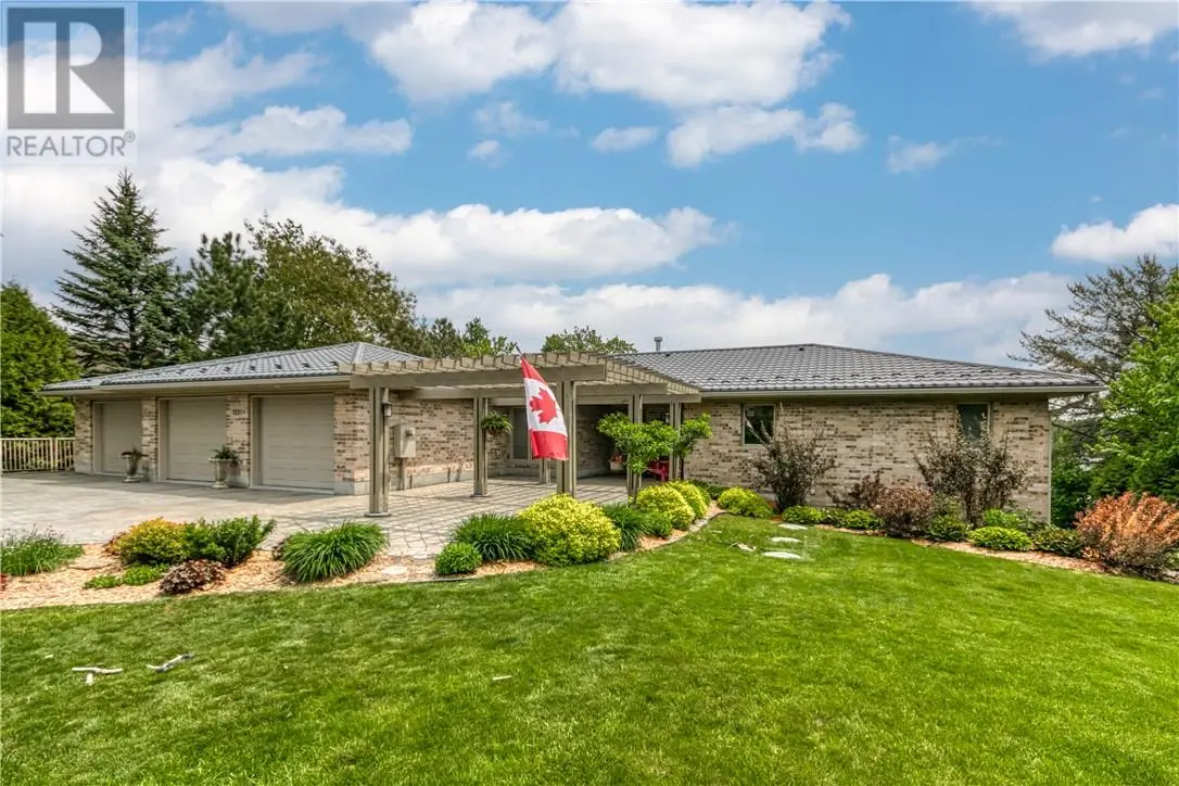 1351 Keast Drive, Sudbury