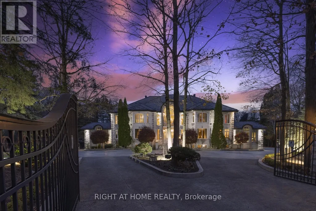 38 Sugarbush Court, Vaughan (East Woodbridge)
