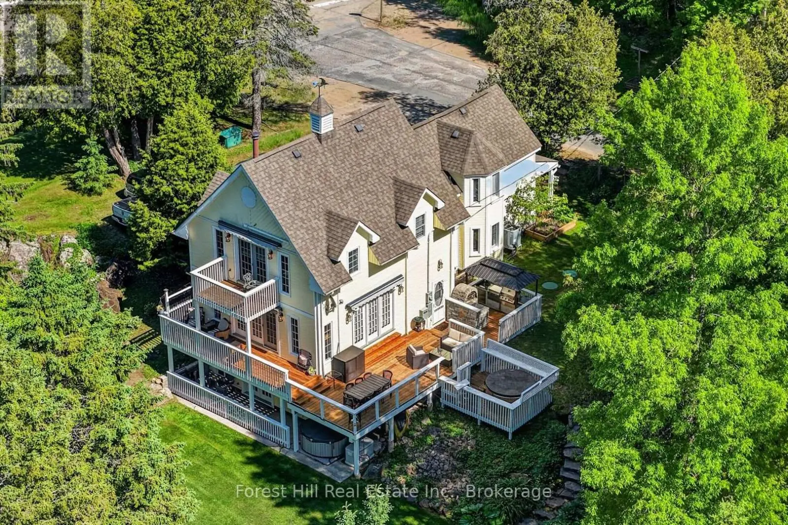 1029 Harvey Avenue, Algonquin Highlands (Sherborne)