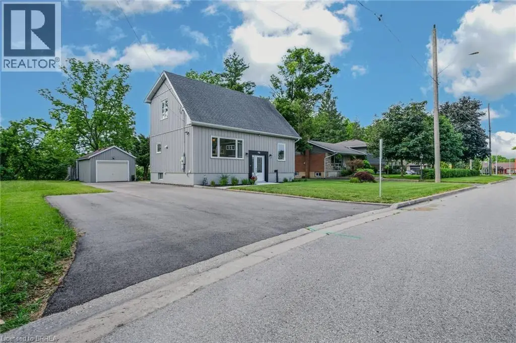 46 Clara Crescent, Brantford