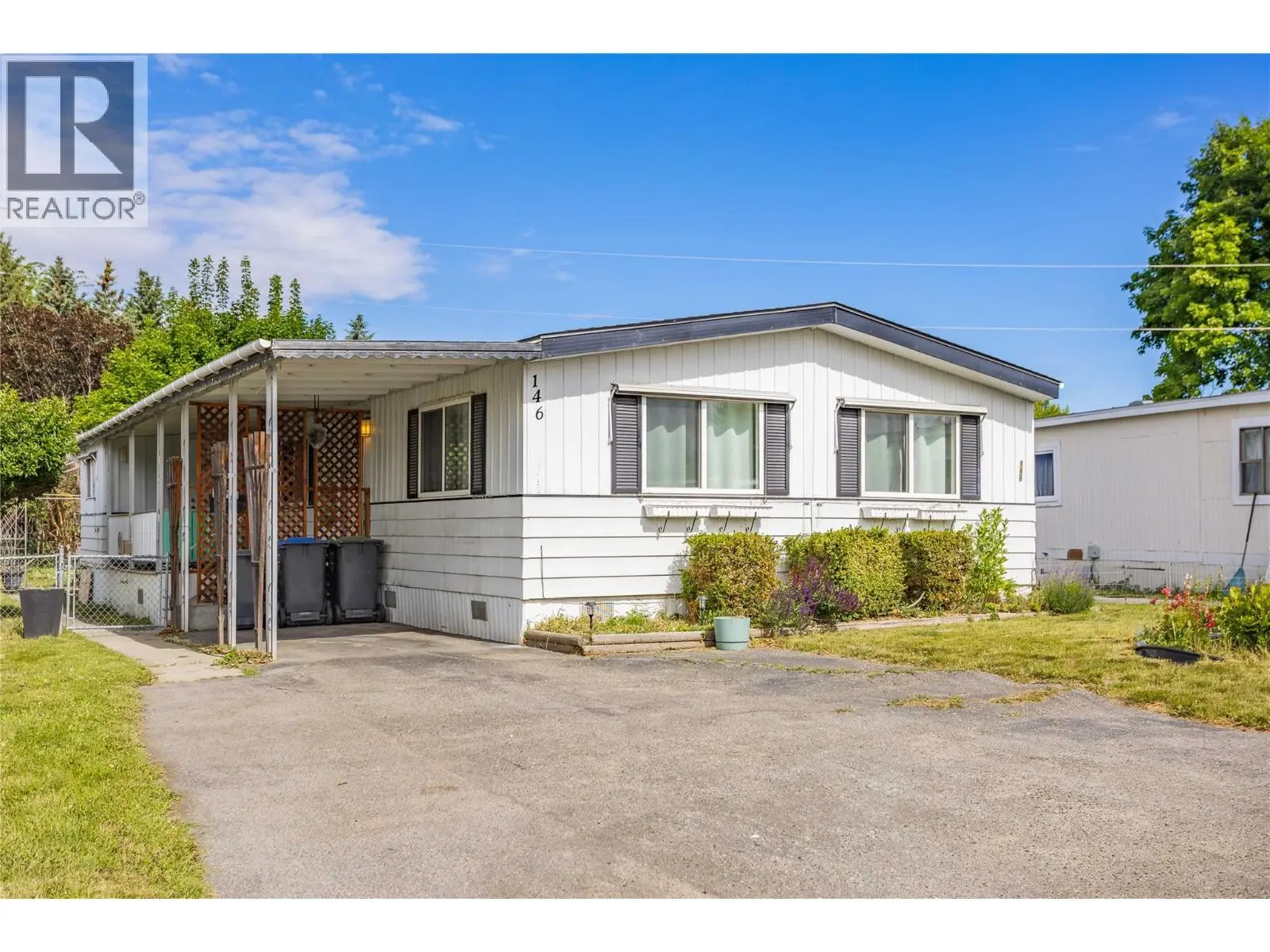 3745 Lakeshore Road Unit# 146. Kelowna, British Columbia